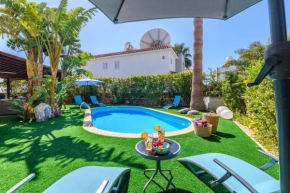 Home & Poetry, Protaras